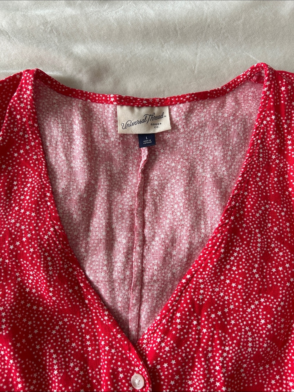 Universal Thread Red Star-Print Button Front V-Neck Top